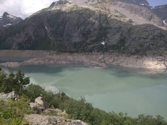 Maison submersible, lac d'Emosson