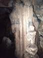 Exploration d'une super grotte sur le chemin