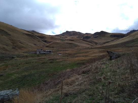 Bergerie sur les hauteurs de Brod