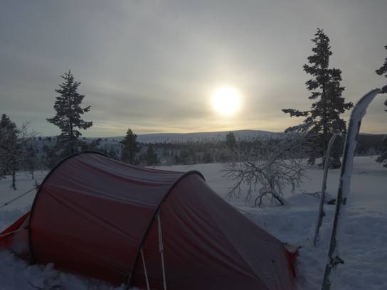 Dernier bivouac, matin givreux